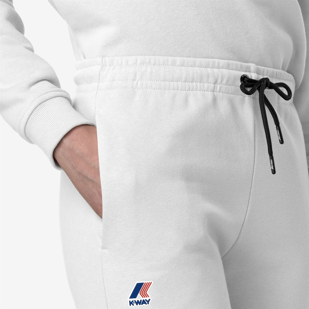Pants_UNISEX_LE VRAI BISHOP POLY COTTON_Sport Trousers_White - Commercial 7