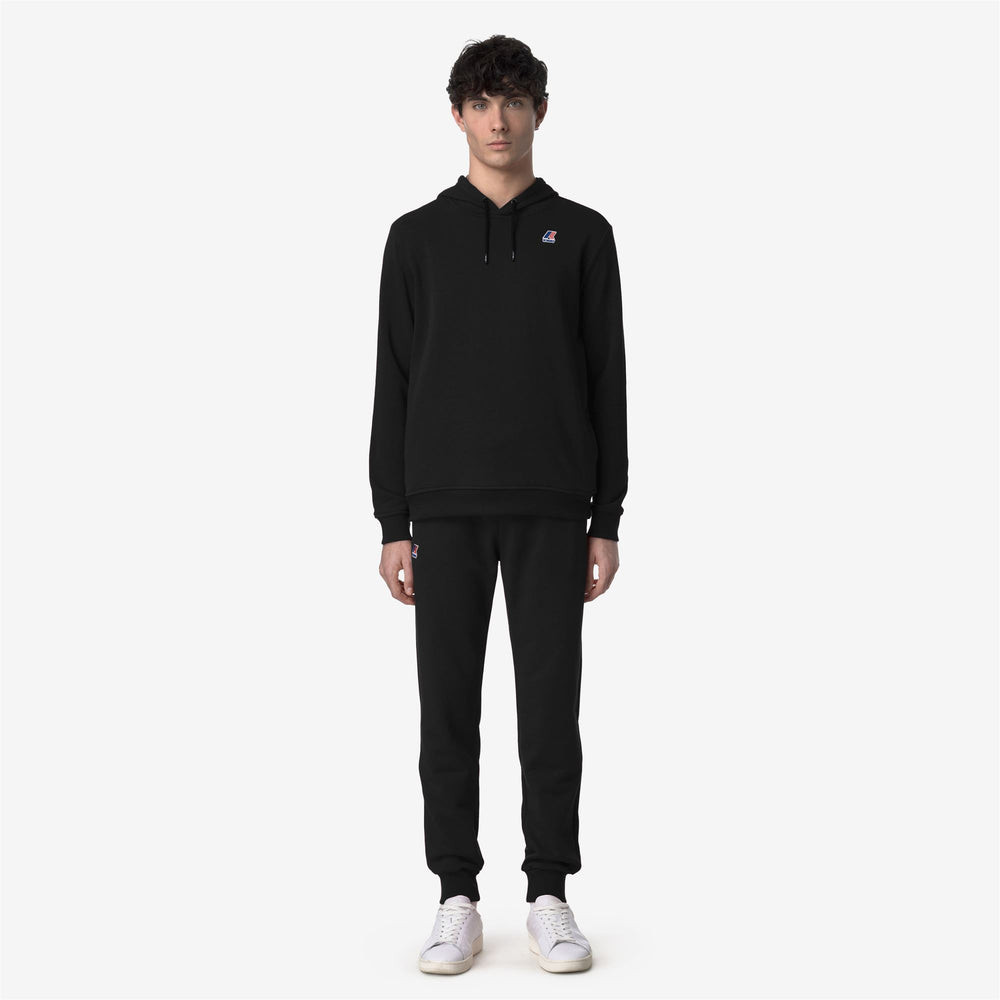 Pantalones de chándal ligeros unisex en negro y gris con bolsillos tipo snap 02