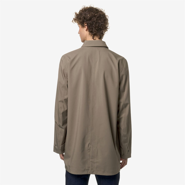 Chaqueta de lluvia marrón beige para hombre de 3/4 con resistencia al agua 5