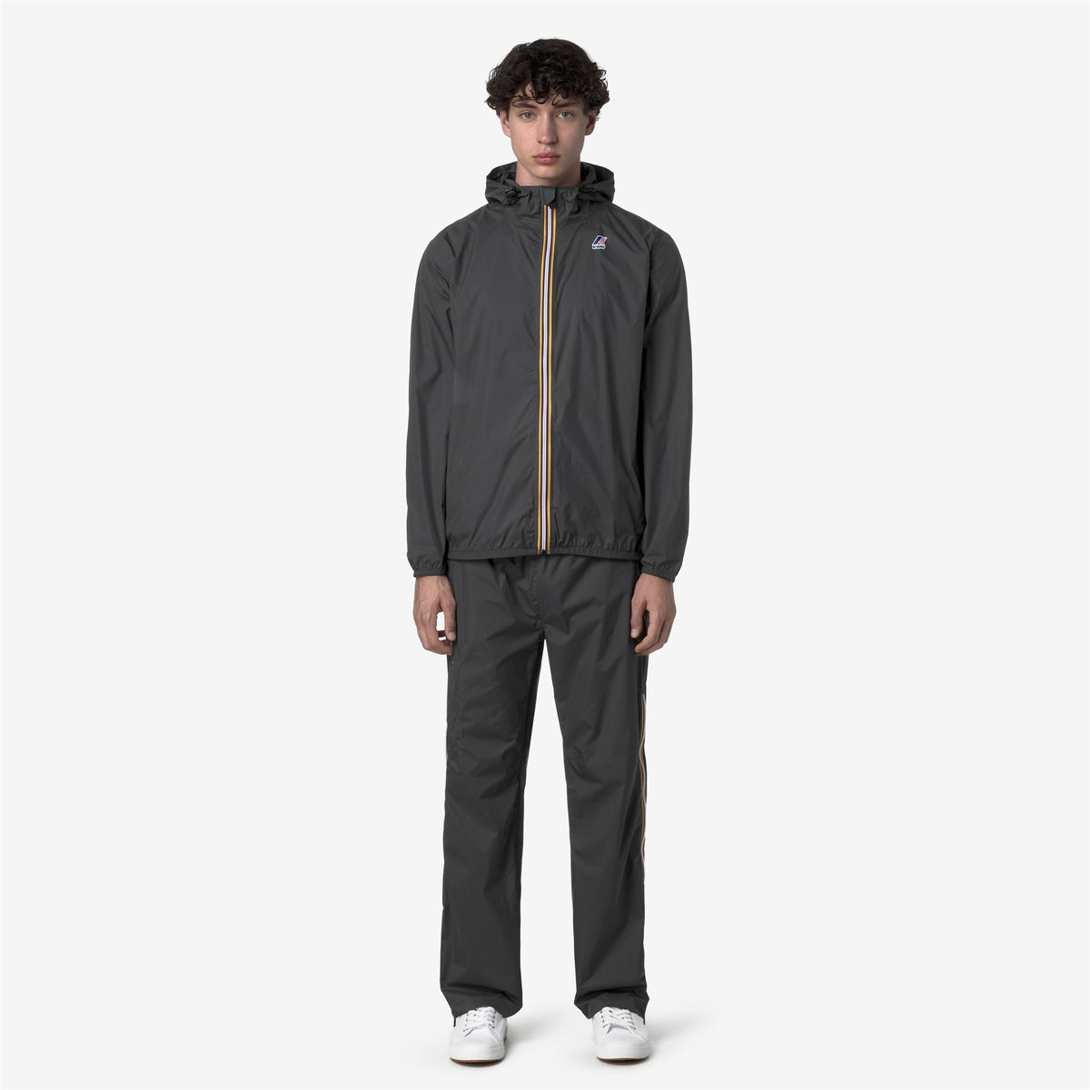 Pants_UNISEX_LE VRAI 4.0 ETHAN_Sport Trousers_Grey Shadow Dk - Commercial 4
