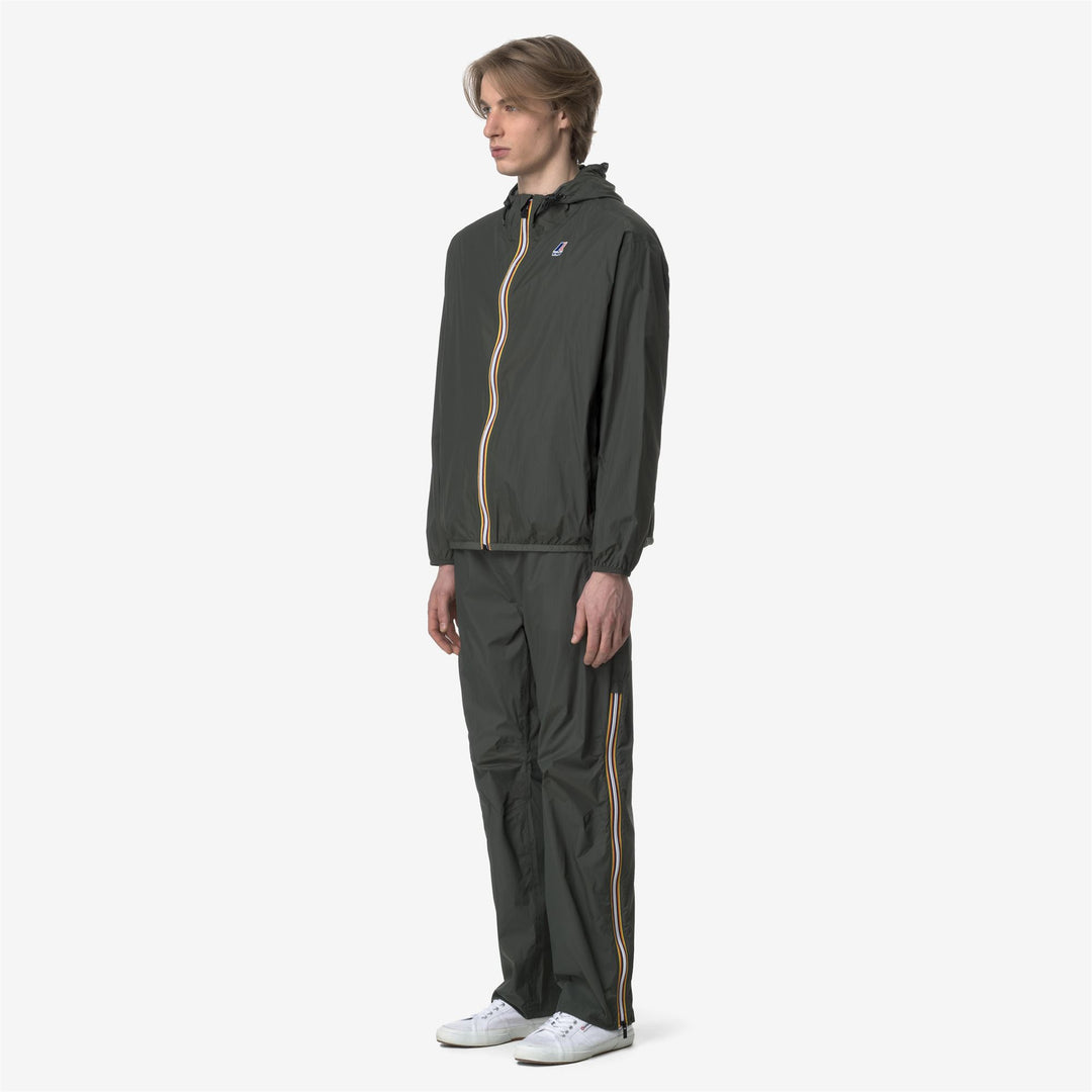 Pantalones deportivos unisex plegables verde oscuro para clima variable main