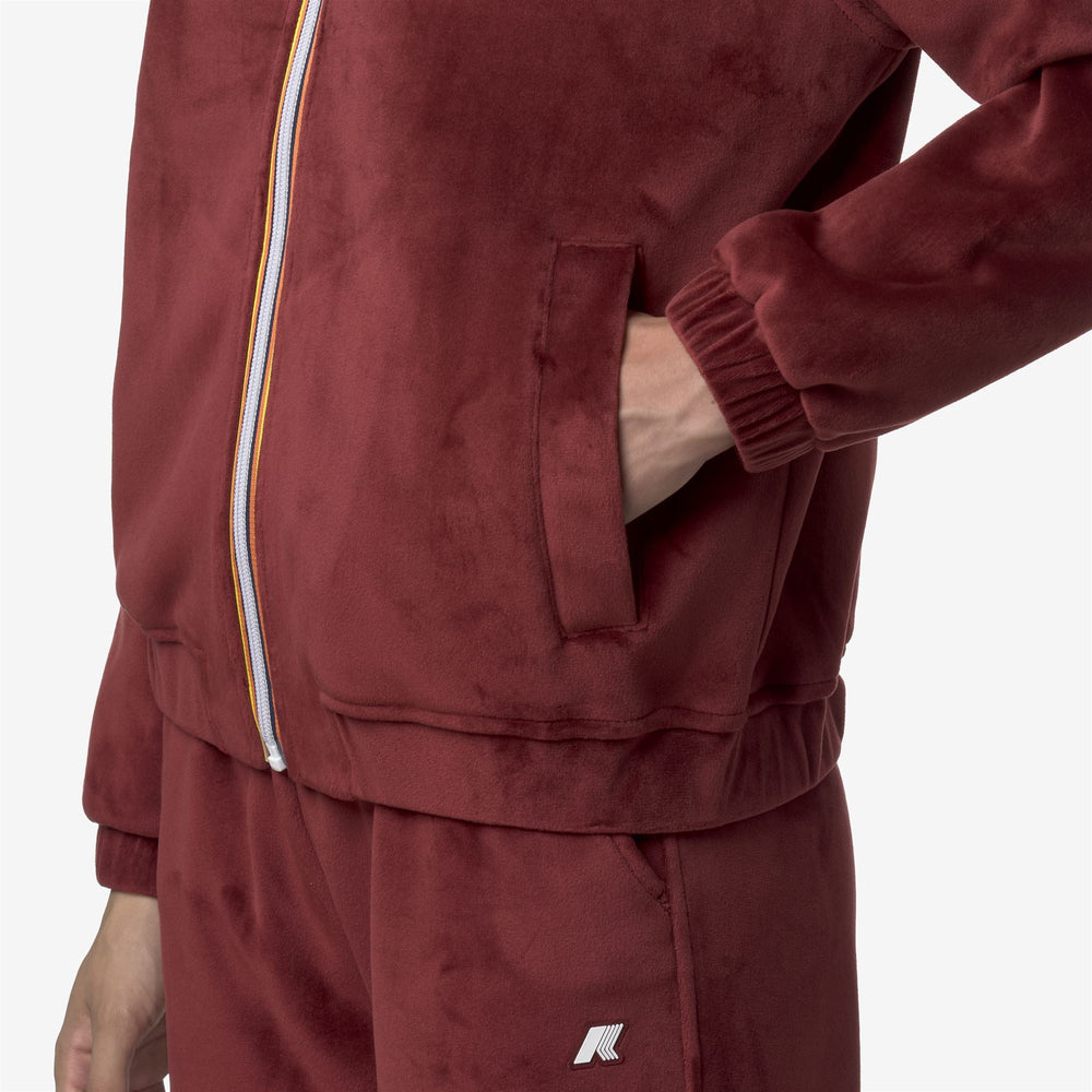 Chaqueta polar de terciopelo roja para mujer con calidez media 02