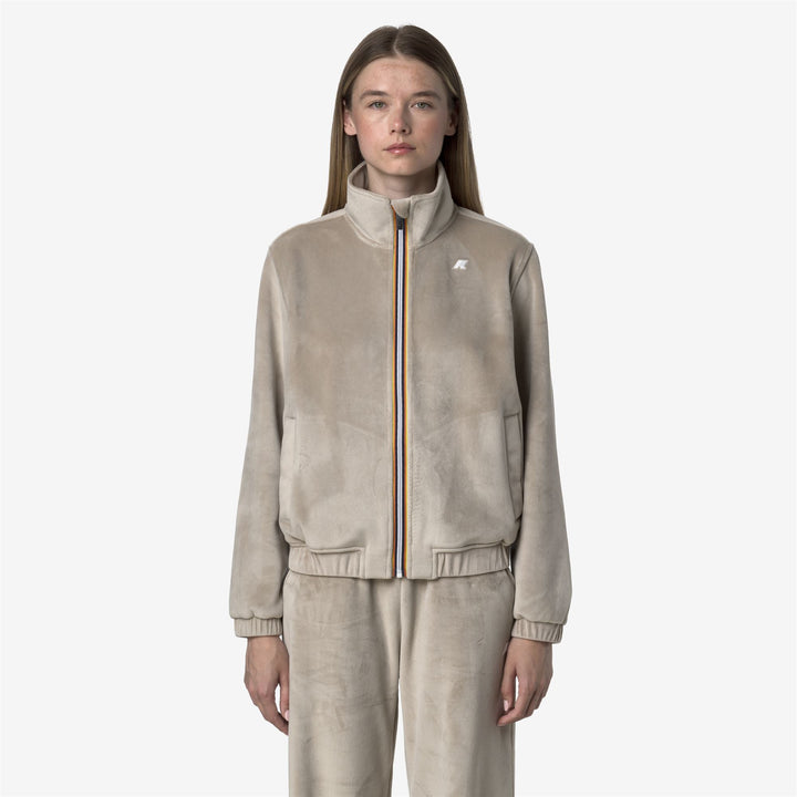 Chaqueta polar de terciopelo beige para mujer con cremallera y bolsillos 3