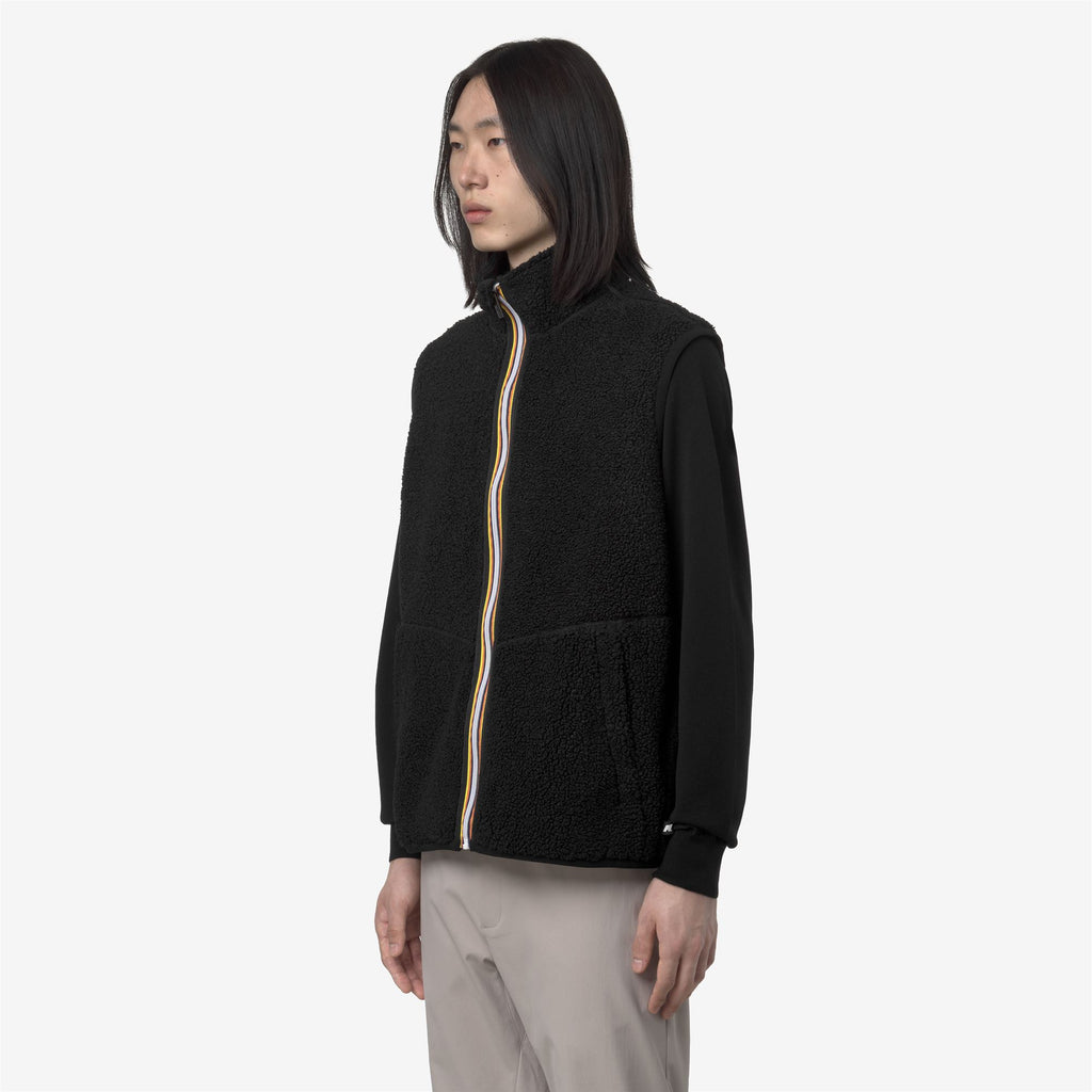 Fleece_MAN_YANNICK SHERPA POLAR DOUBLE_Vest_Black Pure-Black Pure - Commercial 5