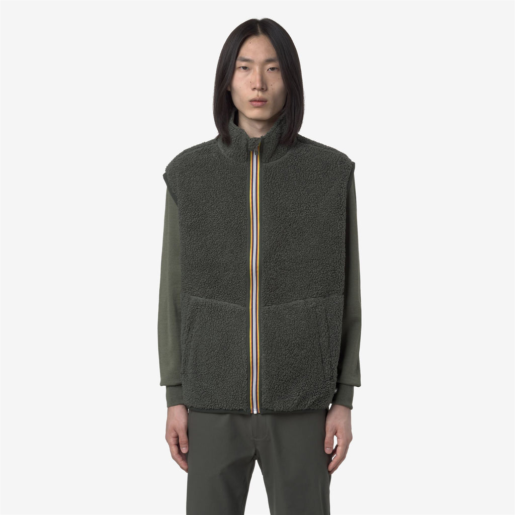 Fleece_MAN_YANNICK SHERPA POLAR DOUBLE_Vest_Green Blackish Combo - GREEN BLACKISH - Commercial 4