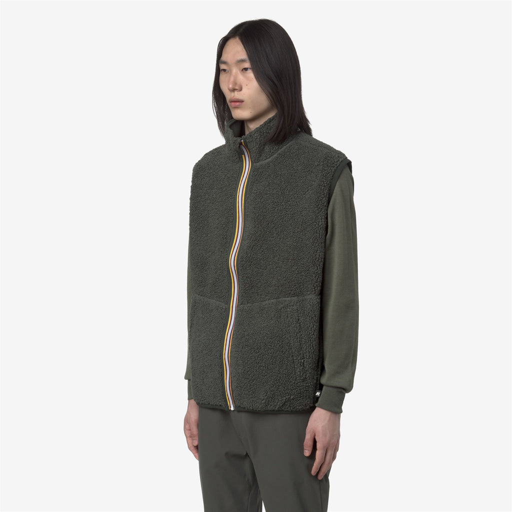 Fleece_MAN_YANNICK SHERPA POLAR DOUBLE_Vest_Green Blackish Combo - GREEN BLACKISH - Commercial 5