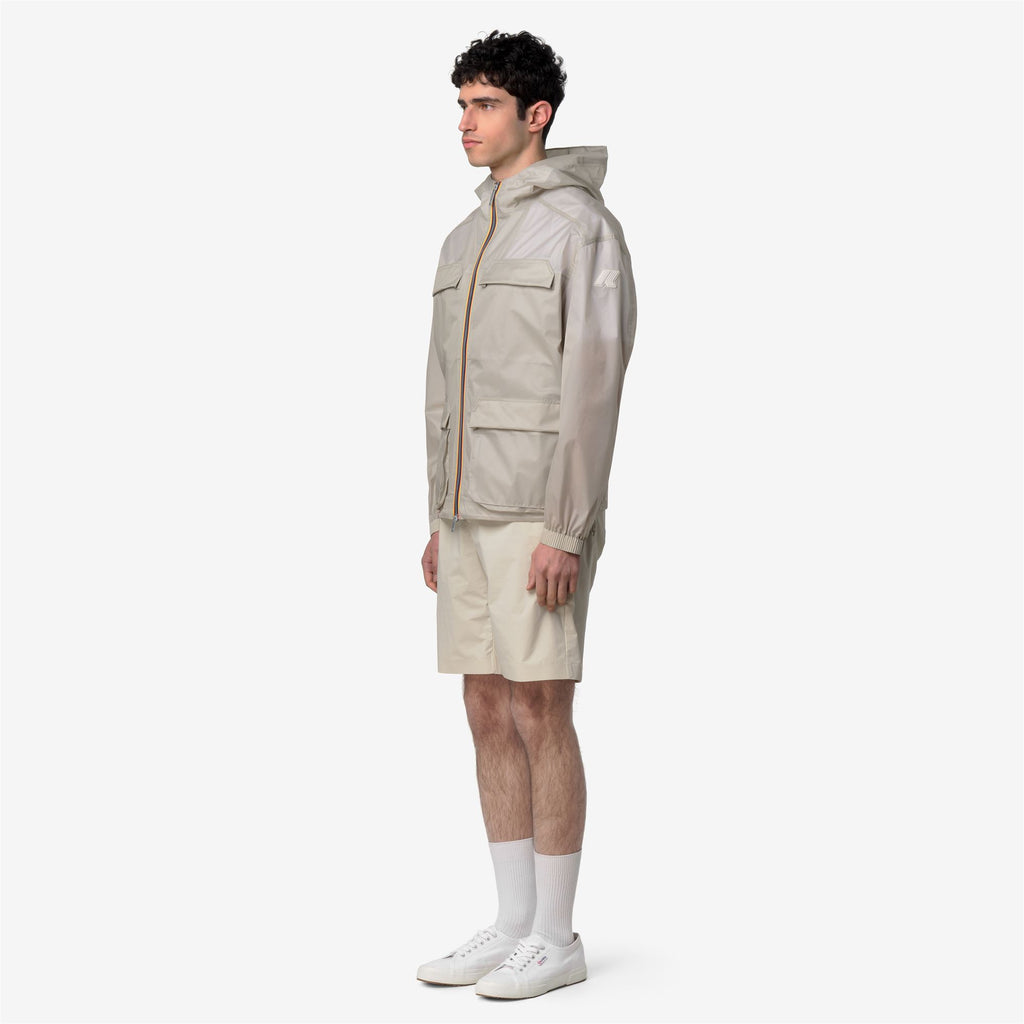 Jackets_Man_CLAD EXTRA LIGHT 3L_Short_BEIGE LT - Commercial 5