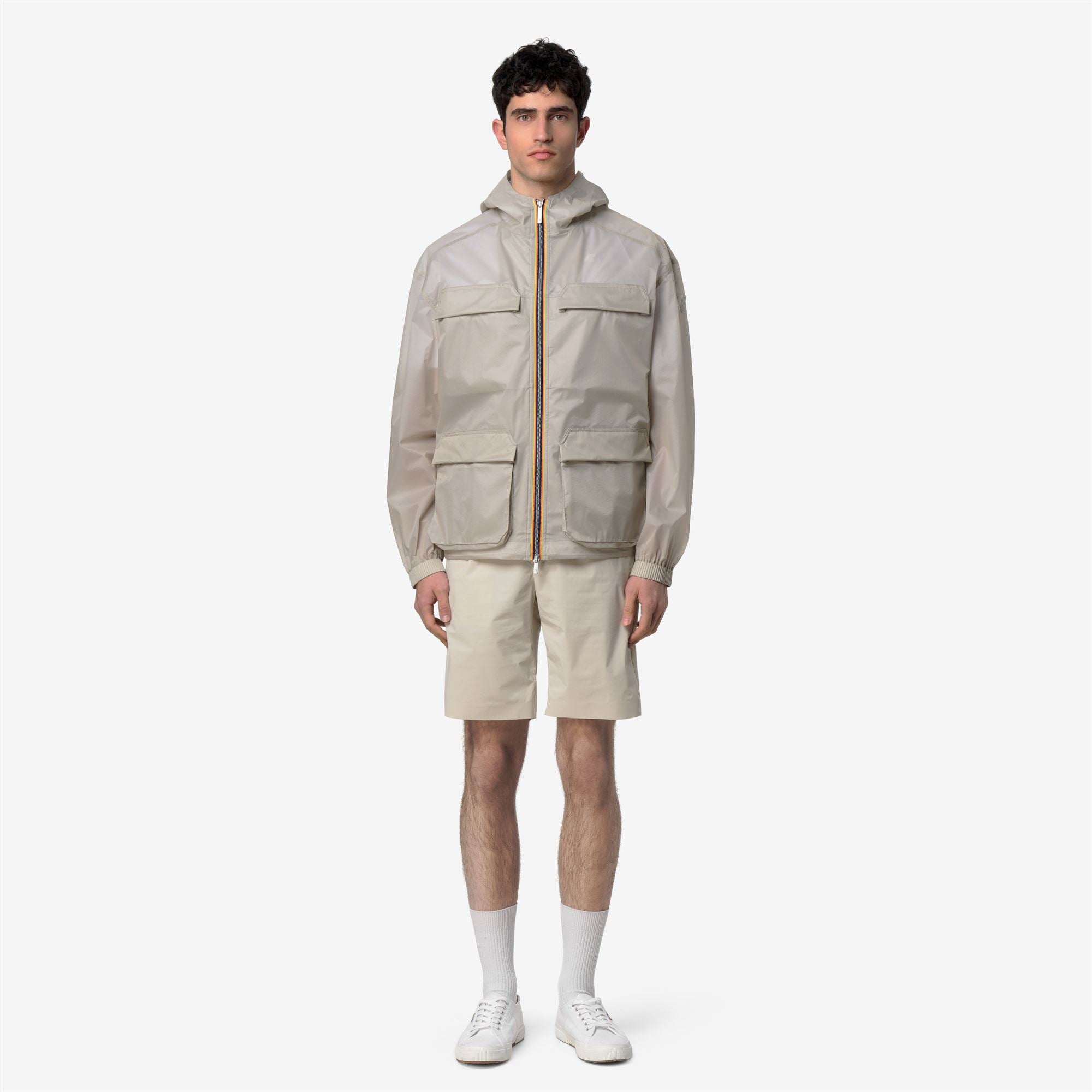 Jackets_Man_CLAD EXTRA LIGHT 3L_Short_BEIGE LT - Commercial 4