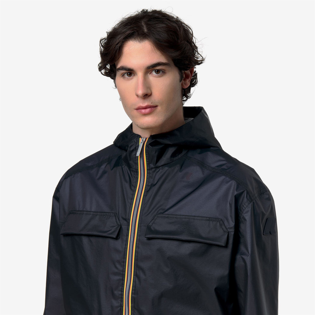 Jackets_Man_CLAD EXTRA LIGHT 3L_Short_Blue Depth - Commercial 7