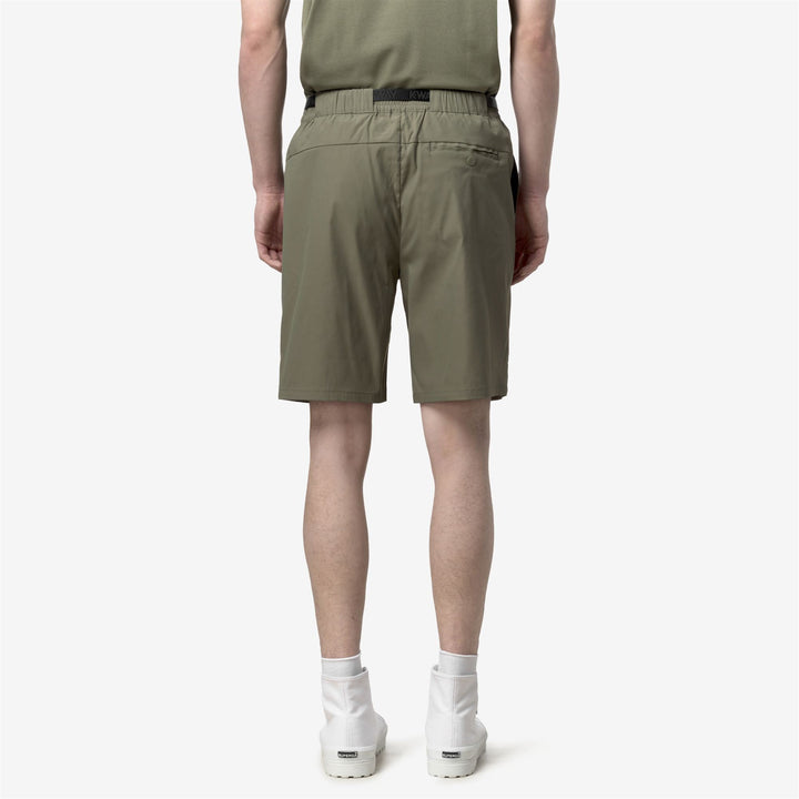 BOURRIER - Shorts - Pantaloncini sportivi - Uomo - GREEN LICHEN 5