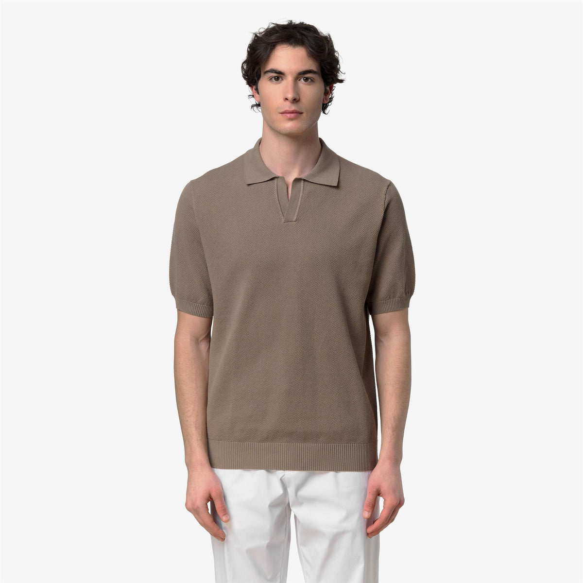 Knitwear_Man_PLEYR_Polo_Beige Taupe - Commercial 4