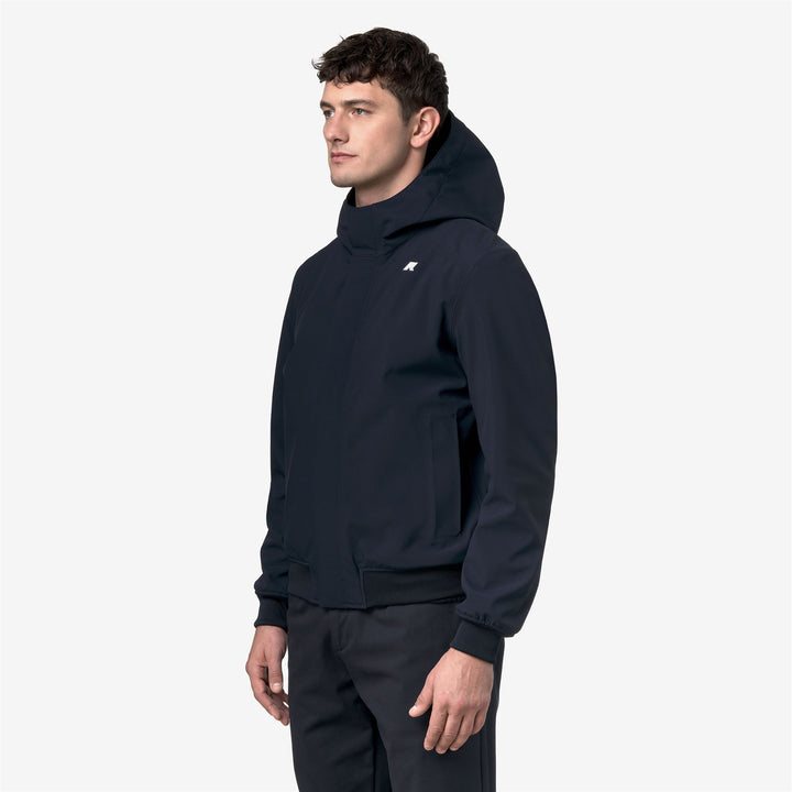 Chaqueta corta informal azul de corte entallado con capucha para hombre 4