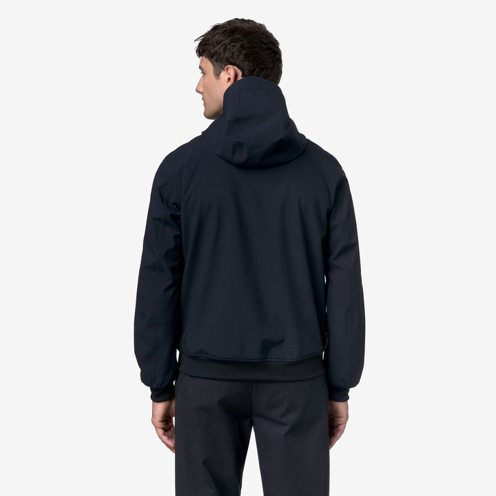 Chaqueta corta informal azul de corte entallado con capucha para hombre 5