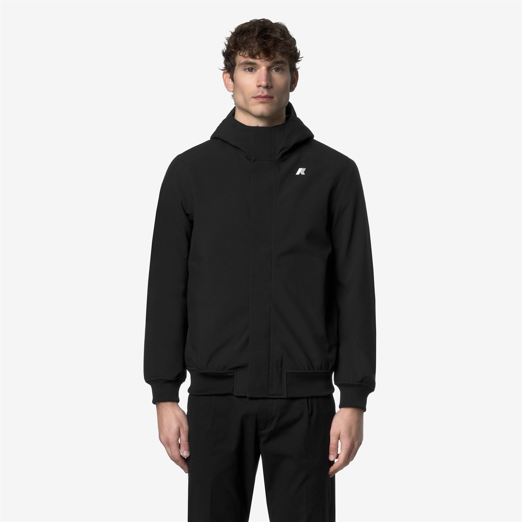 Jackets_MAN_JOACHIM BONDED_Short_Black Pure - Blue Depth - Commercial 3