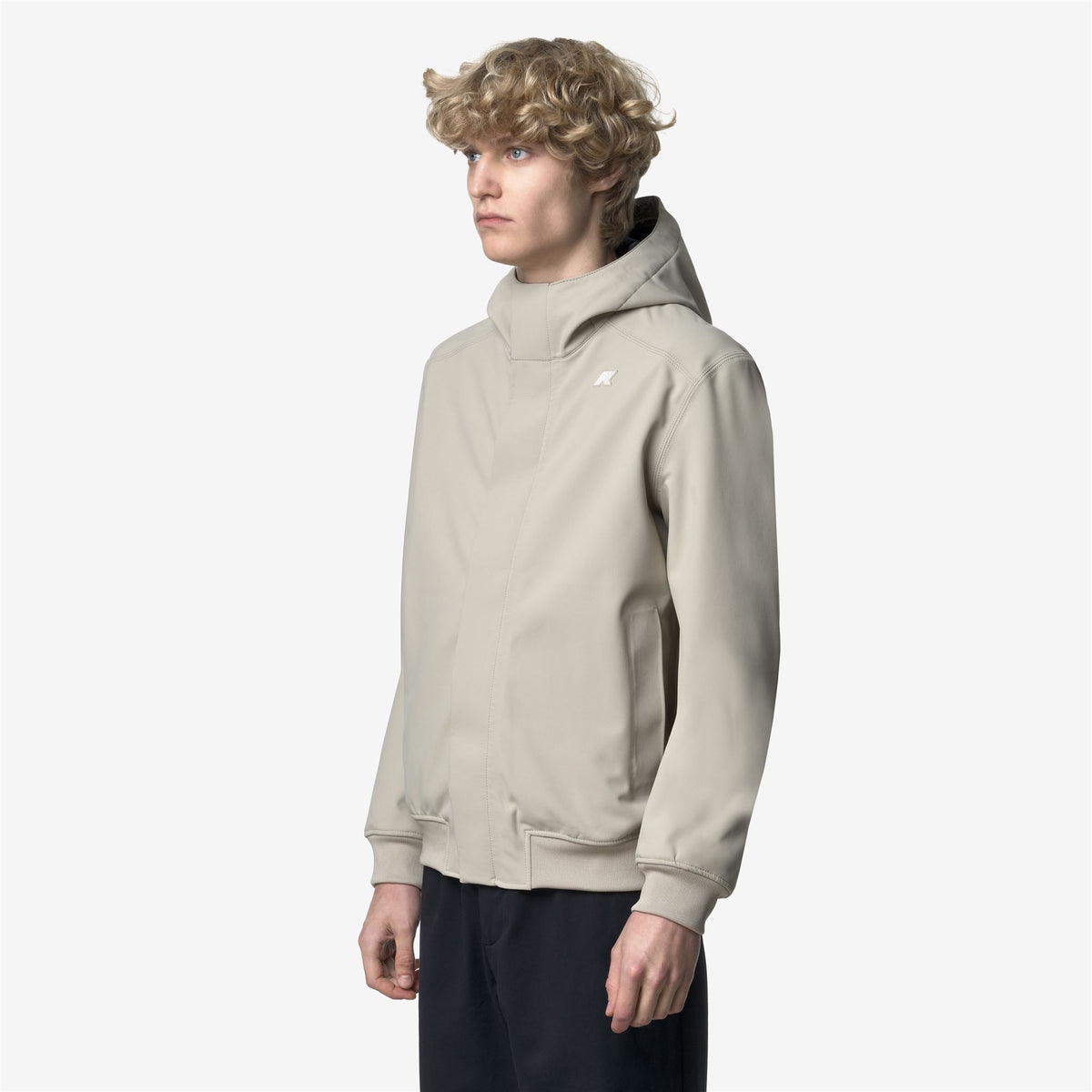 Jackets_MAN_JOACHIM BONDED_Short_Beige Cashmere - Blue Depth - Commercial 5