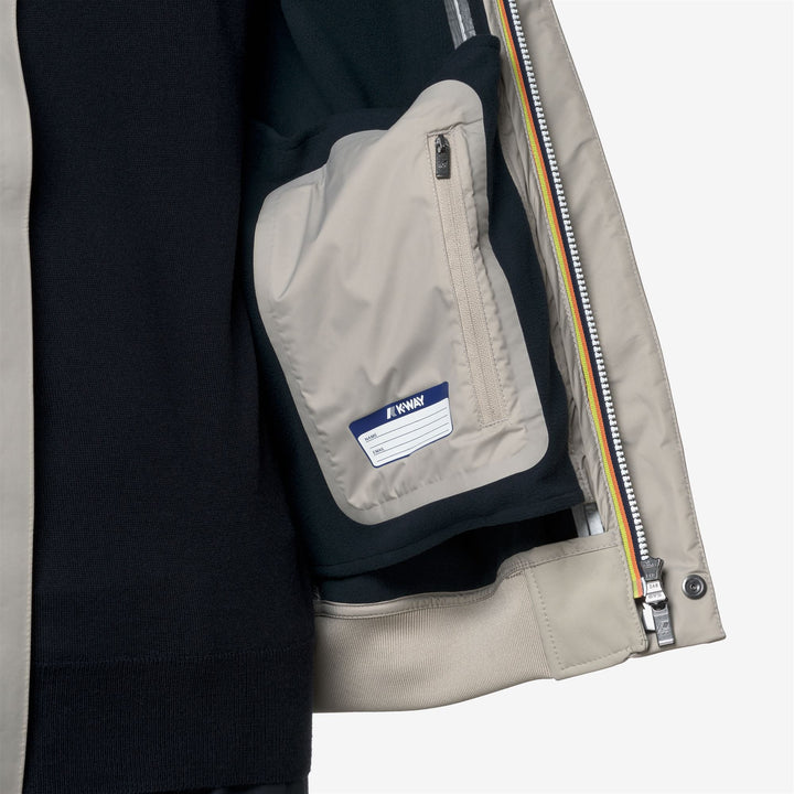 Chaqueta corta casual beige con capucha para hombre 2