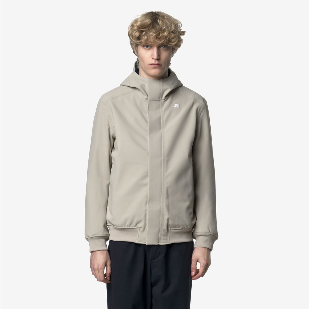 Chaqueta corta casual beige con capucha para hombre main