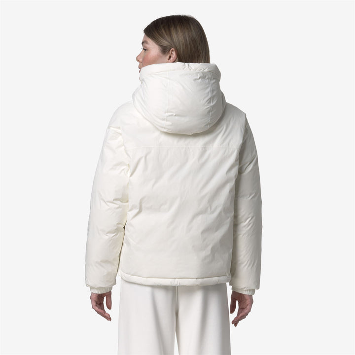 Chaqueta corta de plumón blanca para mujer con capucha y aislamiento cálido 5