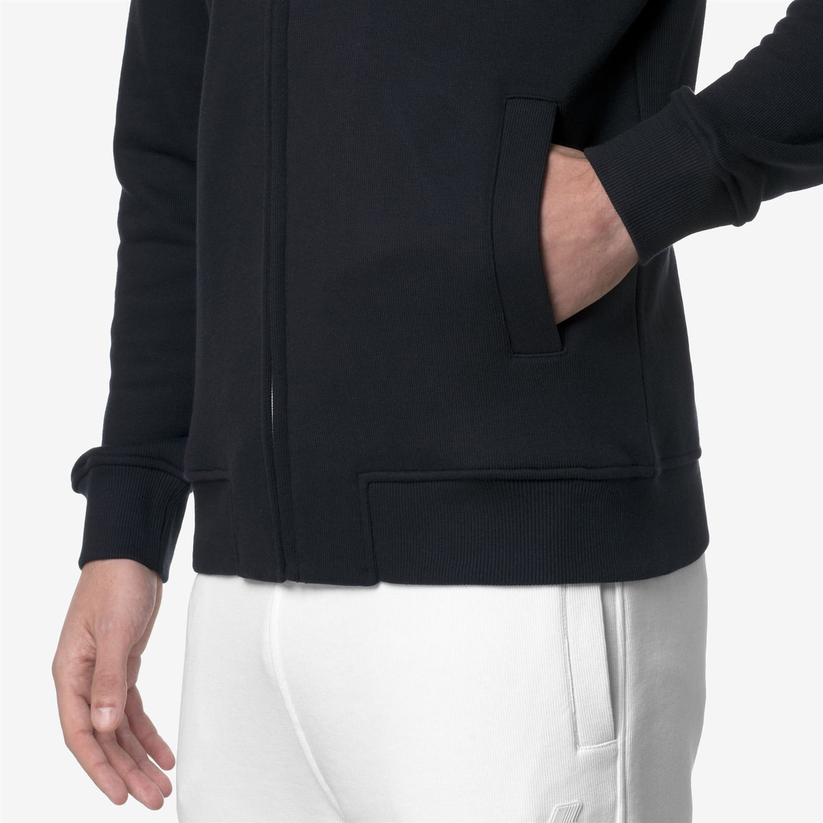 Fleece_MAN_ANTHONY FRENCH TERRY_Jacket_Blue Depth - Commercial 7