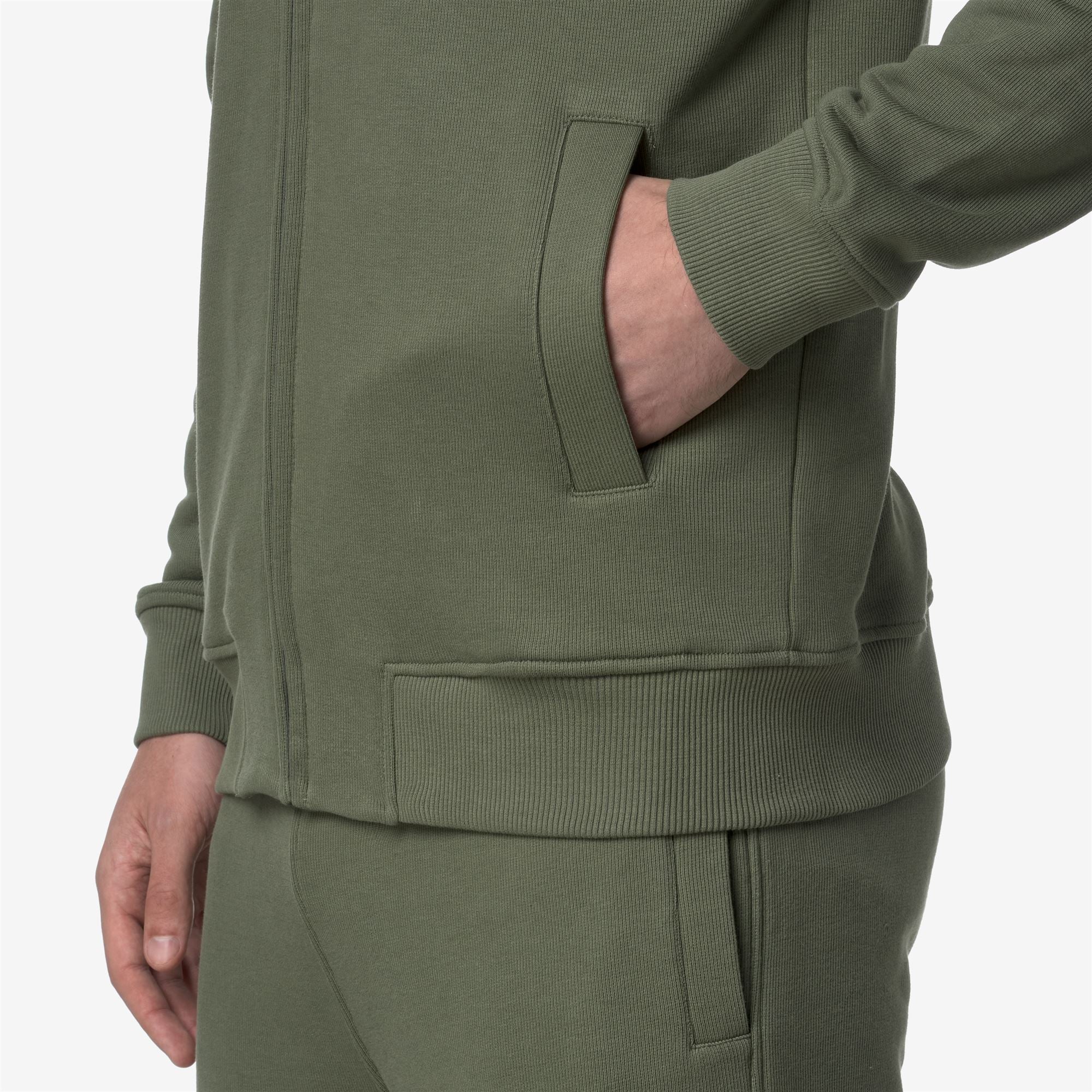Fleece_MAN_ANTHONY FRENCH TERRY_Jacket_Green Lichen - Commercial 7