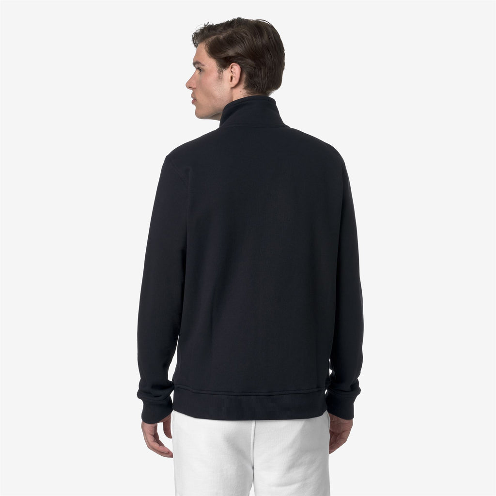 Fleece_MAN_FINN FRENCH TERRY_Jacket_Blue Depth - Commercial 6