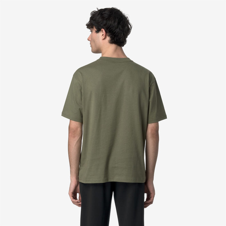 T-Shirt Casual in Cotone Verde Lichene con Collo Girocollo Uomo 5