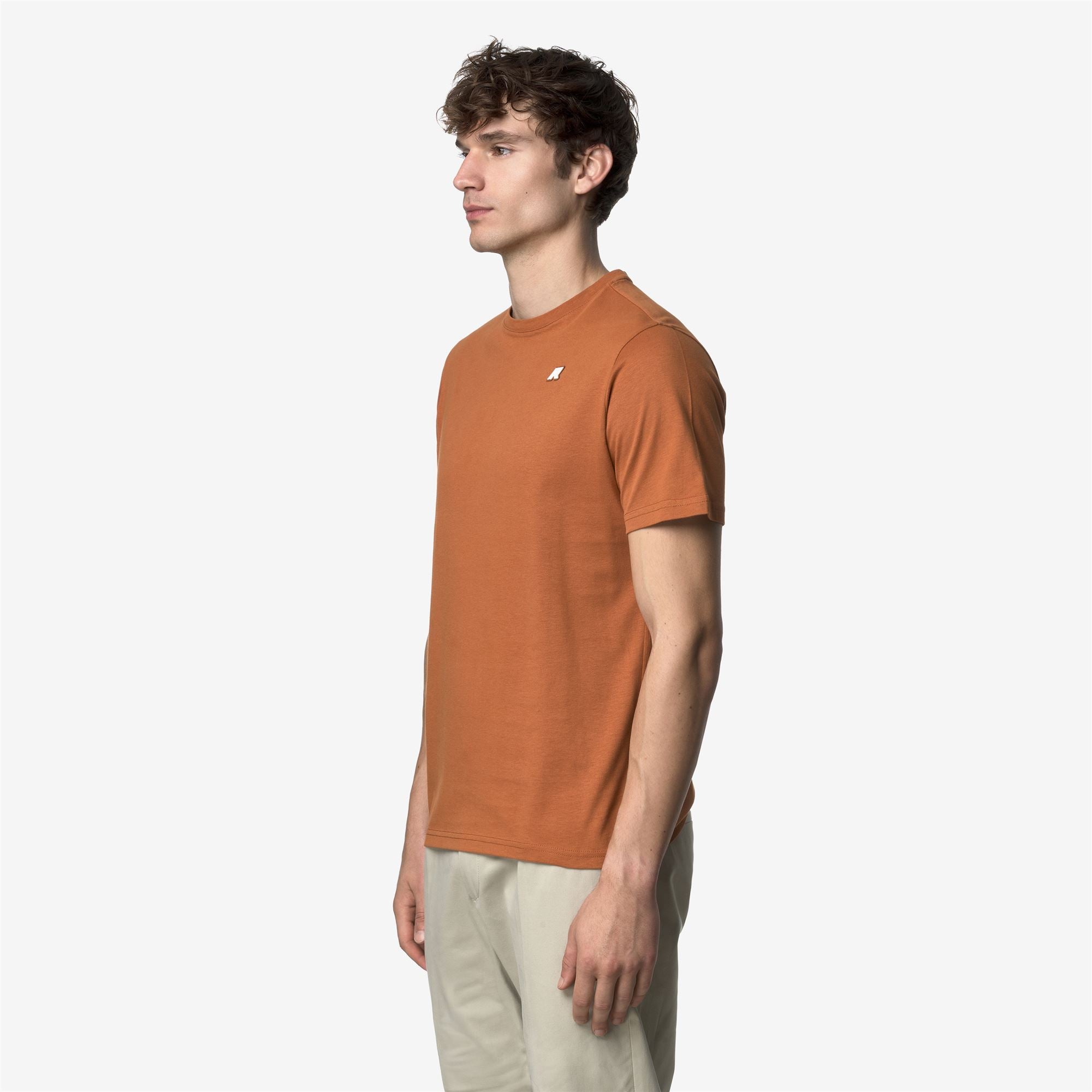 T-Shirts & Top_MAN_ODOM JERSEY PEACH_T-Shirt_Orange Adobe - Commercial 5