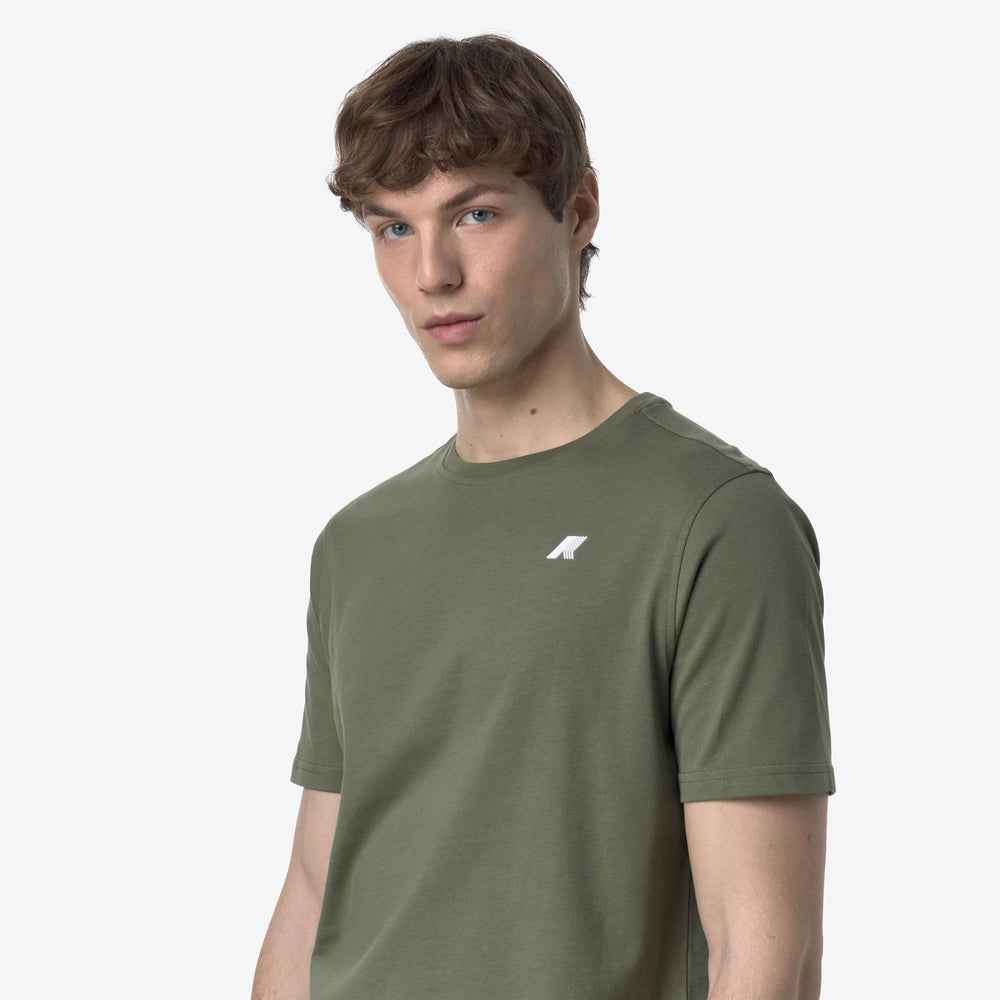 Lichen green Men's Casual Cotton T-Shirt with Graphic Print 02