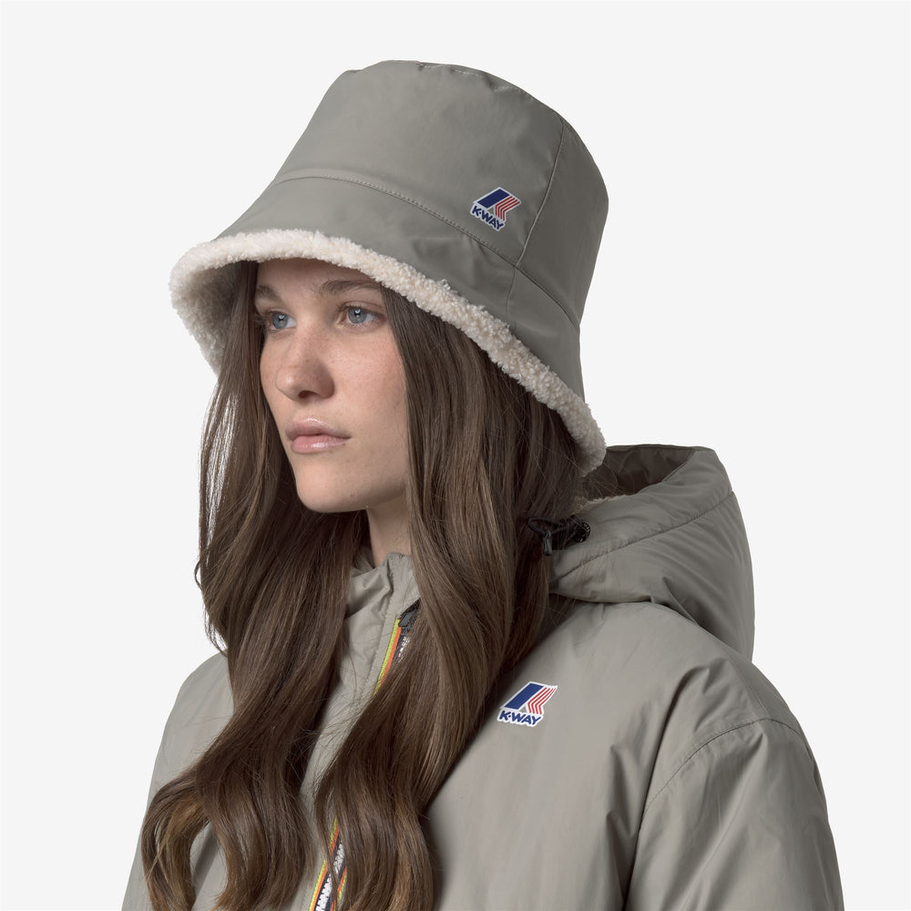 Sombrero de pescador unisex impermeable verde con forro de sherpa 02