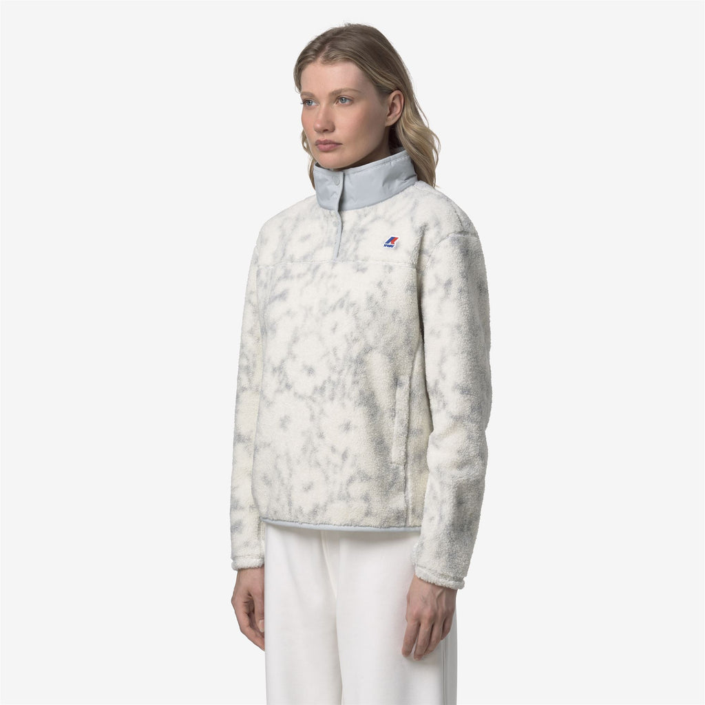 Fleece_WOMAN_BENEDICTE ORSETTO PRINT_Pull Over_Ecru-Grey Flowers - Commercial 5