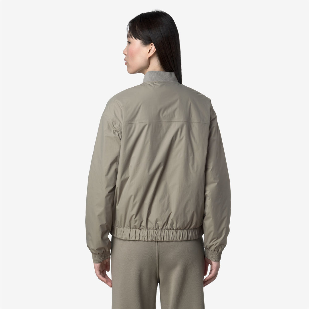 Chaqueta corta impermeable para mujer Green Oak con acolchado PrimaLoft main