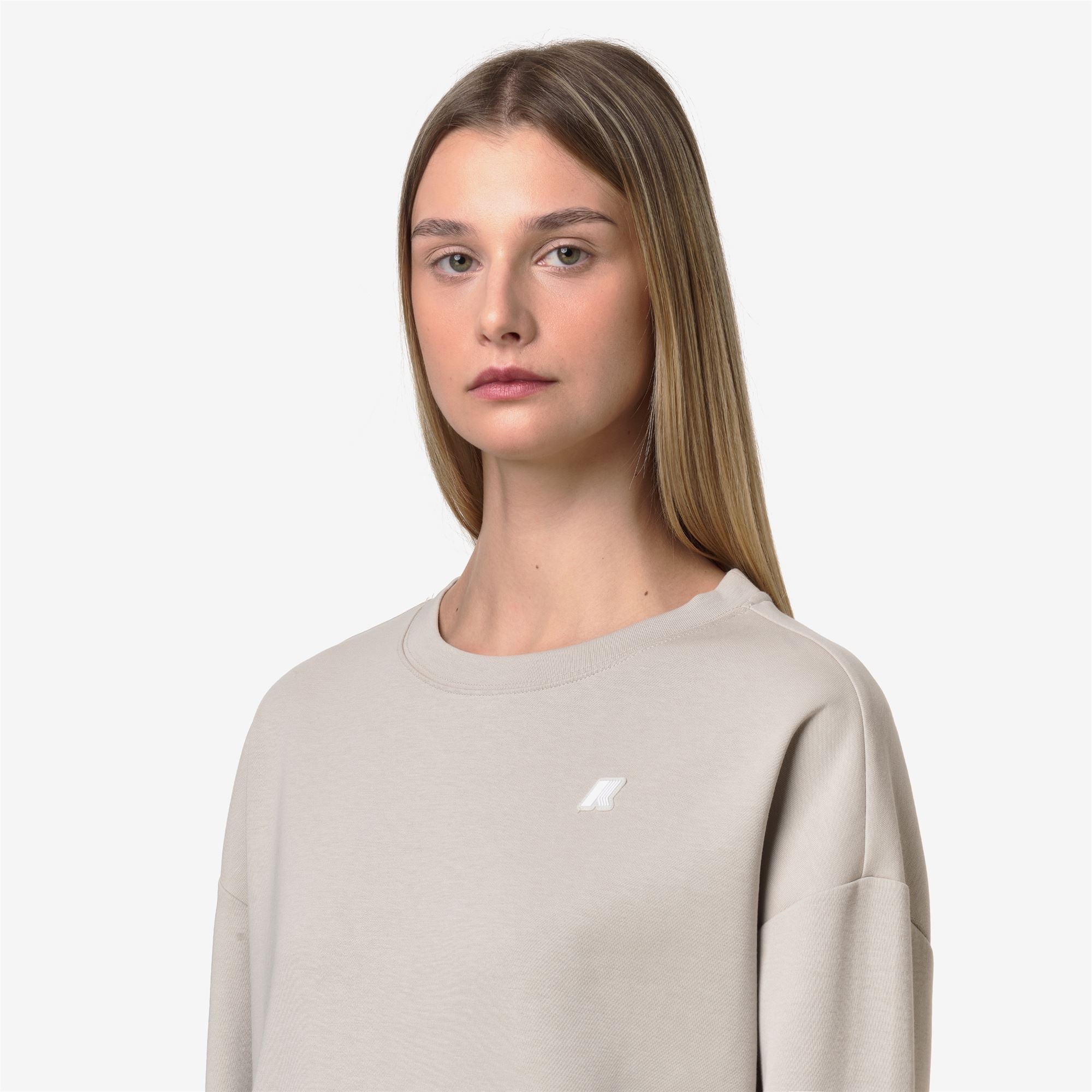 Fleece_Woman_LOIZELLE INTERLOCK_Pull Over_BEIGE LT - Commercial 7