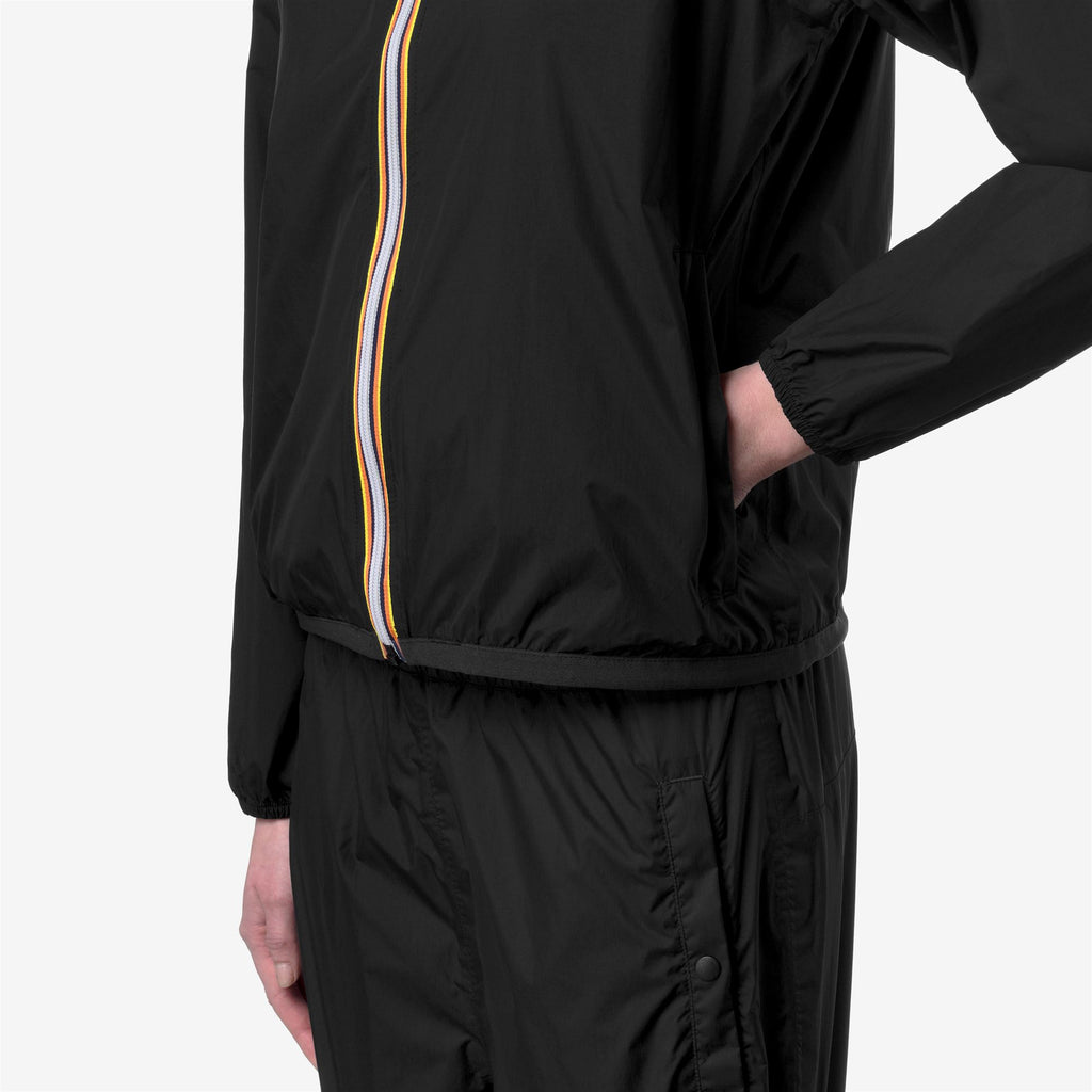 Jackets_WOMAN_LE VRAI 4.0 CLAUDETTE_Mid_Black Pure - Black Pure - Commercial 7