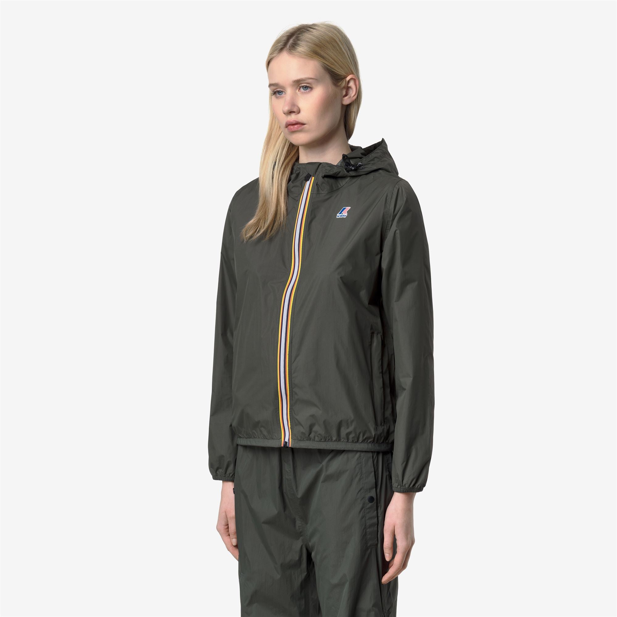Jackets_WOMAN_LE VRAI 4.0 CLAUDETTE_Mid_GREEN BLACKISH - Commercial 5