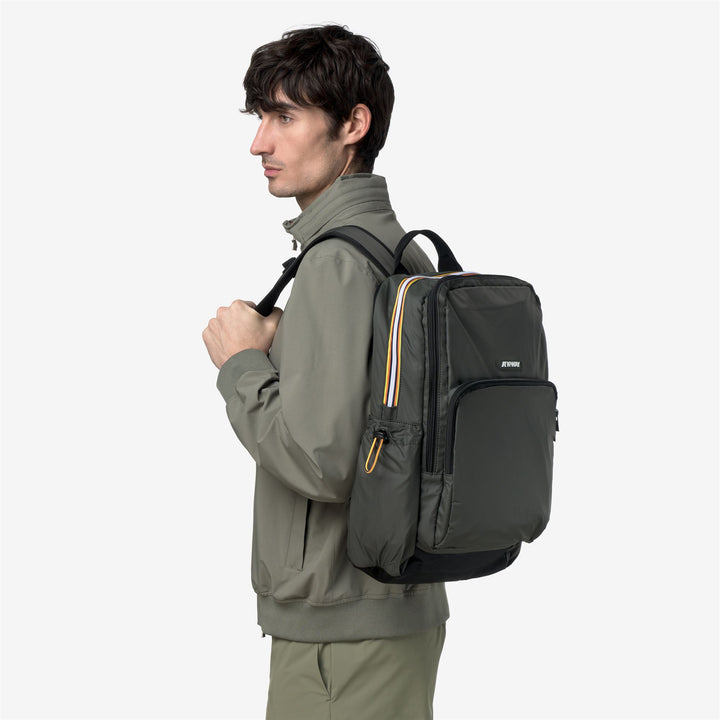Zaino da Città Unisex Verde Scuro con Scomparto per Laptop Imbottito 4