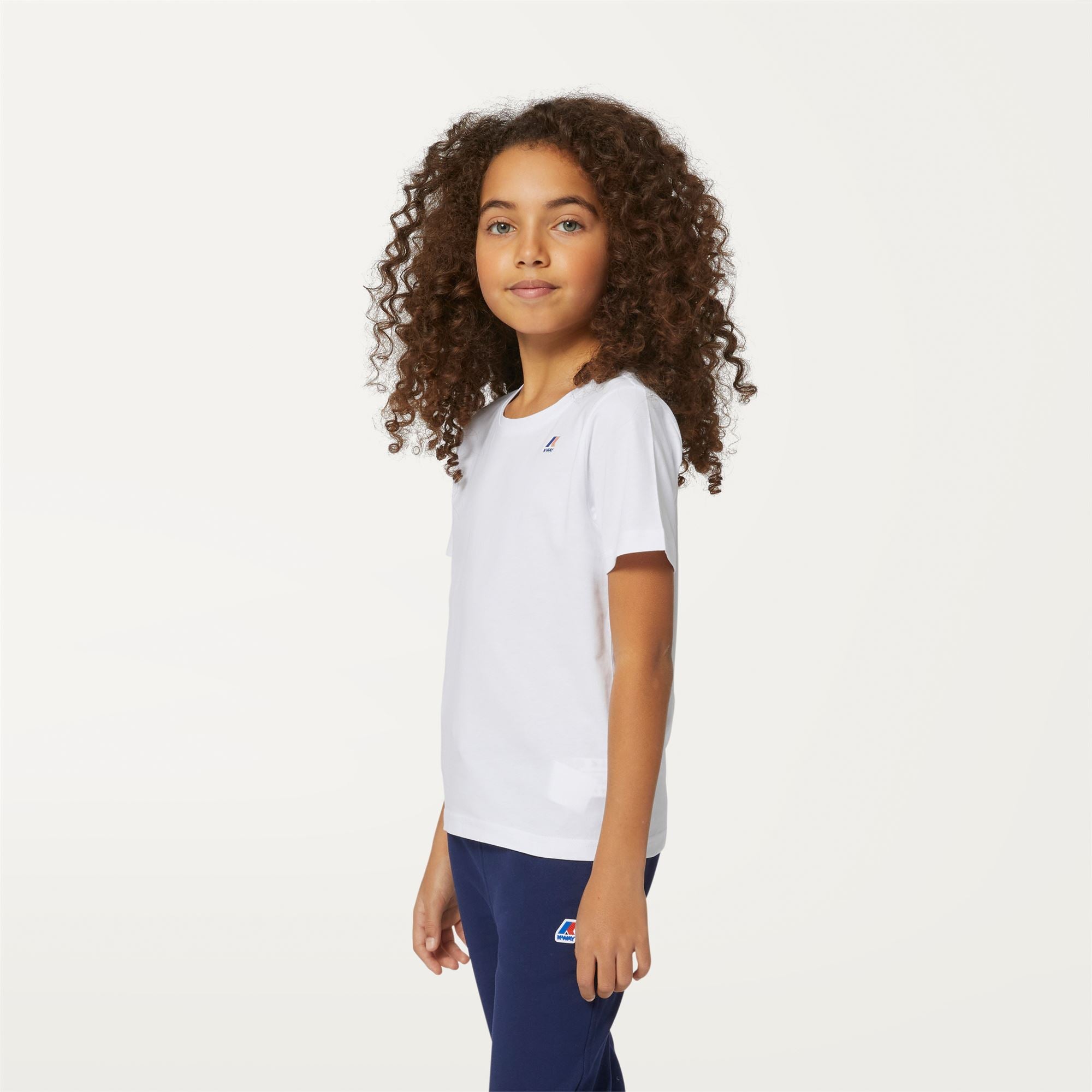 T-Shirts & Top_KID UNISEX_P. LE VRAI 3.0 EDOUARD_T-Shirt_White - Commercial 5