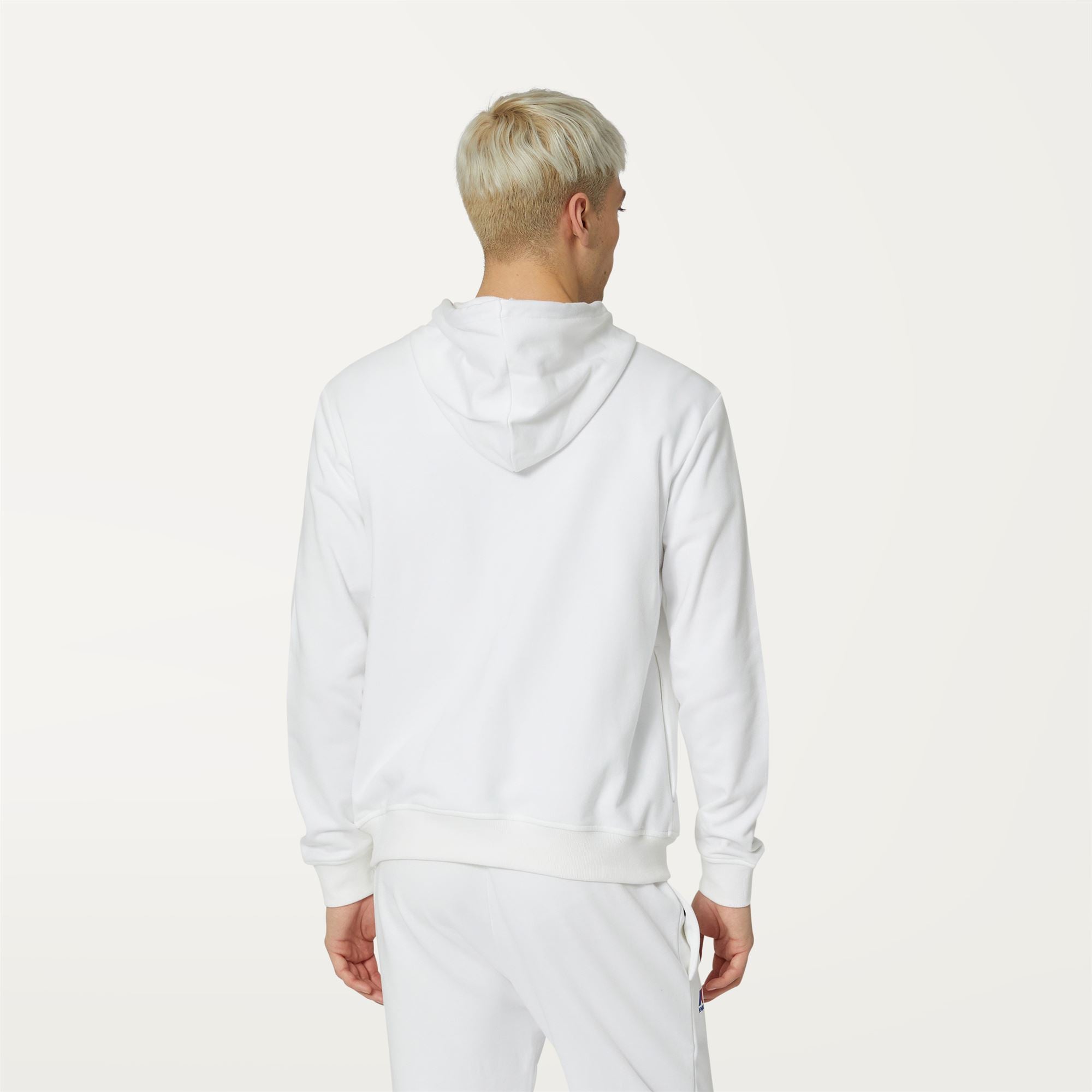 Fleece_UNISEX_LE VRAI ARNEL POLY COTTON_Jacket_White - Commercial 6