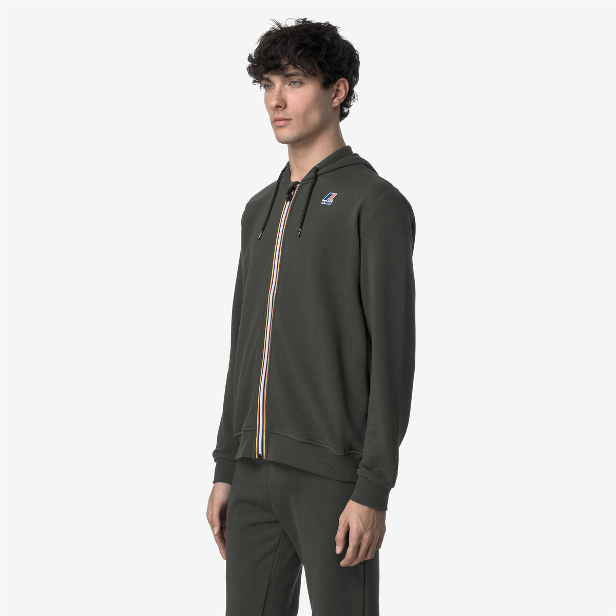 Fleece_UNISEX_LE VRAI ARNEL POLY COTTON_Jacket_GREEN BLACKISH - Commercial 5