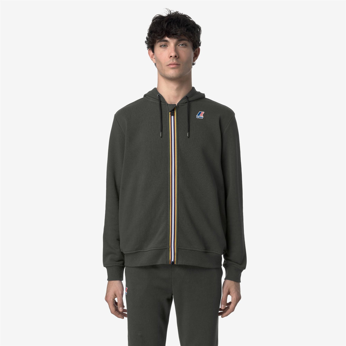 Fleece_UNISEX_LE VRAI ARNEL POLY COTTON_Jacket_GREEN BLACKISH - Commercial 4