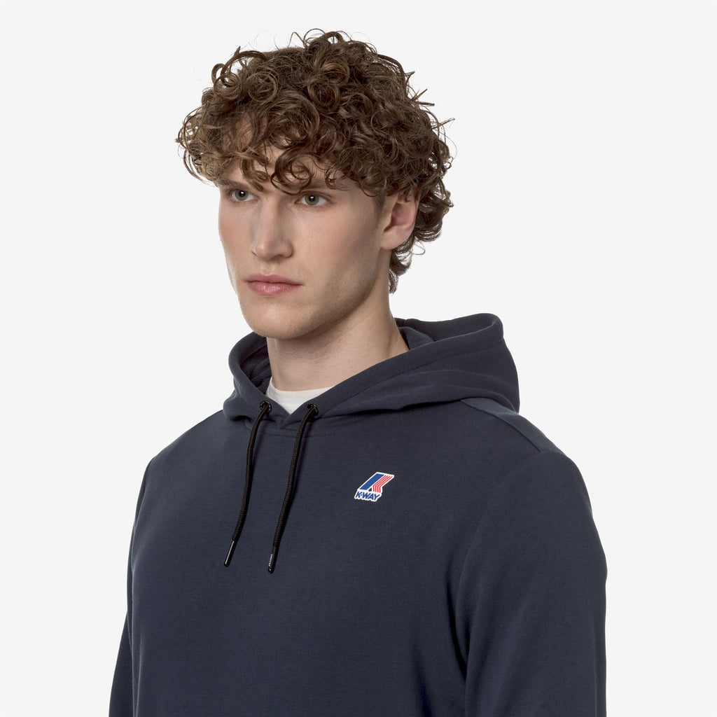 Fleece_UNISEX_LE VRAI ARNETTE POLY COTTON_Jumper_Blue Depth - Commercial 7