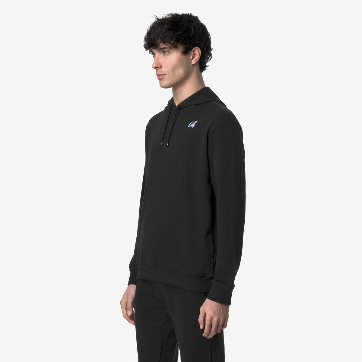 Fleece_UNISEX_LE VRAI ARNETTE POLY COTTON_Jumper_Black Pure - Commercial 5