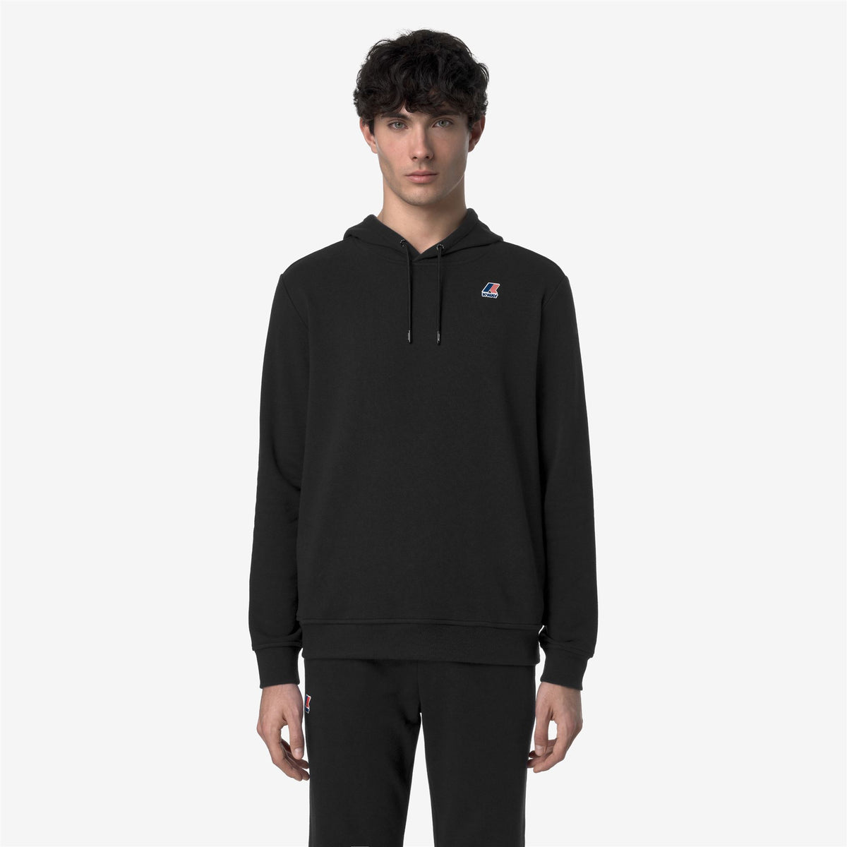 Fleece_UNISEX_LE VRAI ARNETTE POLY COTTON_Jumper_Black Pure - Commercial 4