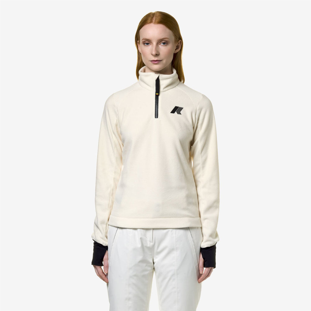 Fleece_Woman_CEILLAC POLAR_Pull Over_White Gardenia - Commercial 4