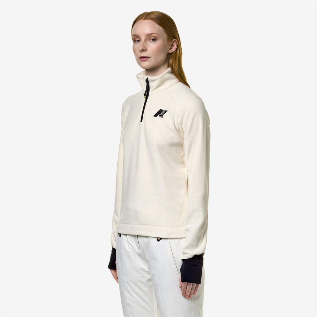 Fleece_Woman_CEILLAC POLAR_Pull Over_White Gardenia - Commercial 5
