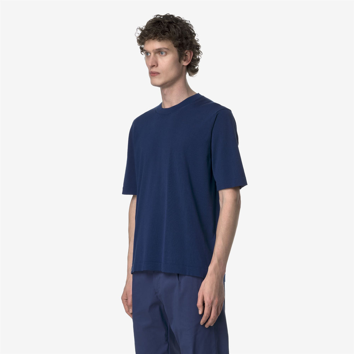 Knitwear_MAN_COMBE_Pull Over_Blue Depths - Commercial 5
