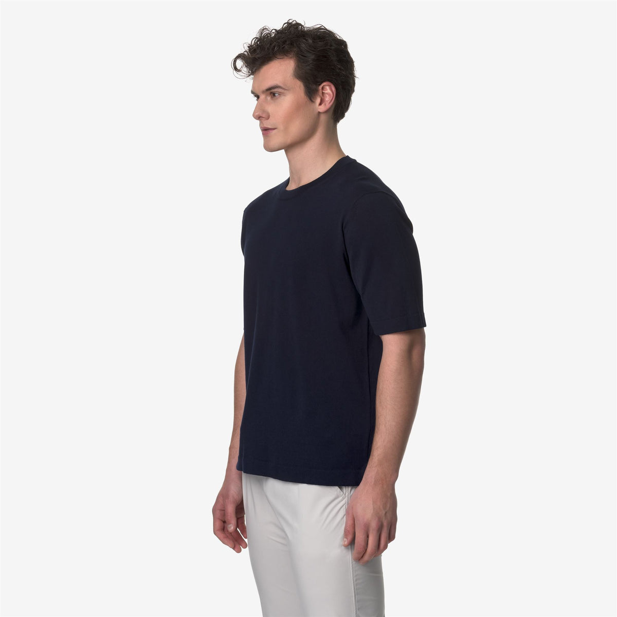 Knitwear_MAN_COMBE_Pull Over_Blue Depth - Commercial 5