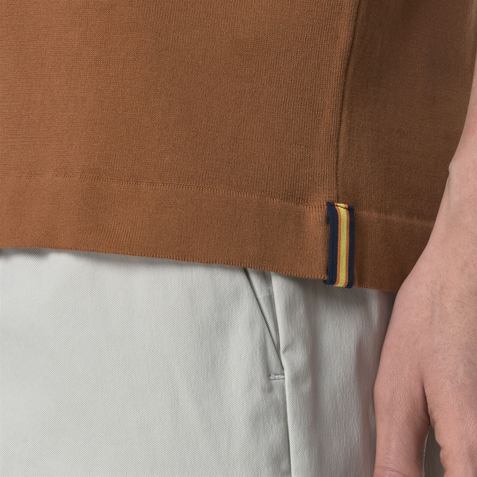 Knitwear_MAN_COMBE_Pull Over_Brown Bran - Commercial 7