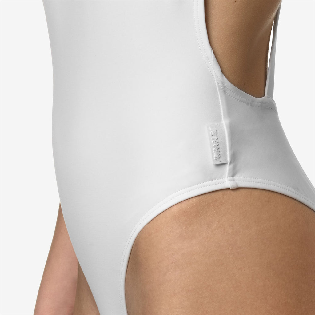 Bathing Suits_Woman_BRICY_Swimsuit_White - Commercial 7