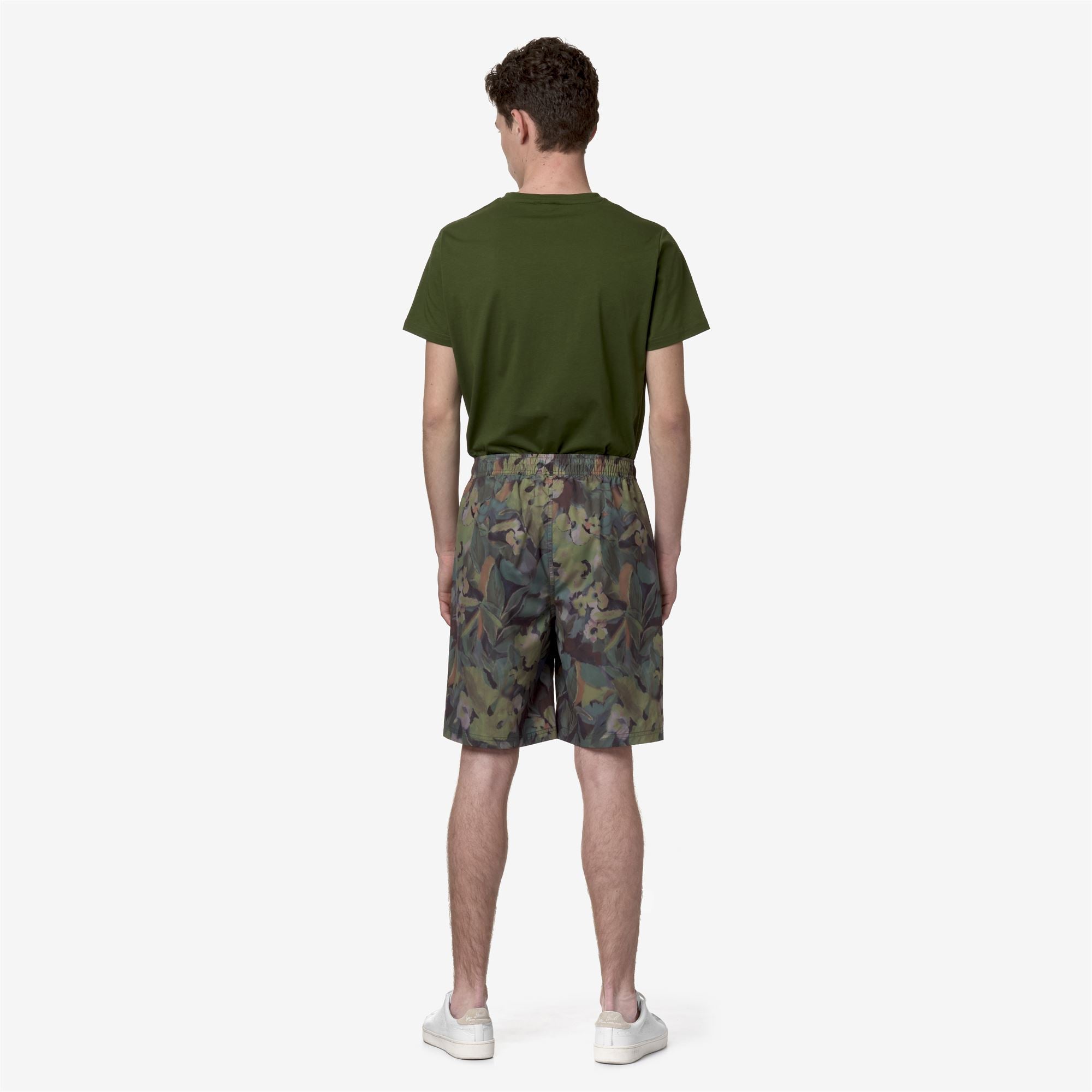 Shorts_Man_LOIR GRAPHIC_Sport Shorts_FLORAL SUMMER GRAPHIC - Commercial 6