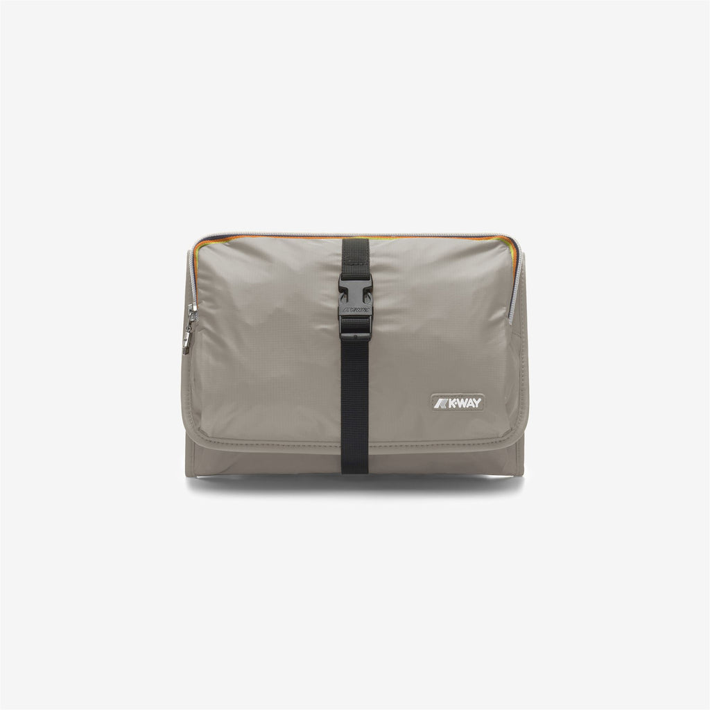Small Accessories_UNISEX_REVILLE_Beauty Case_Green Oak - Commercial 1